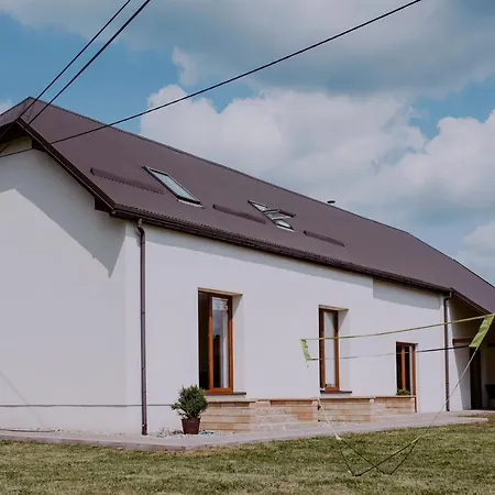 - Alexander Villa Cisiec