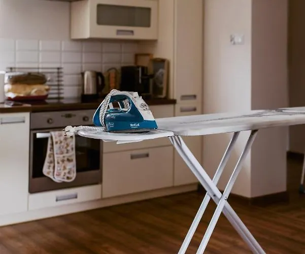 - Alexander Willa Cisiec